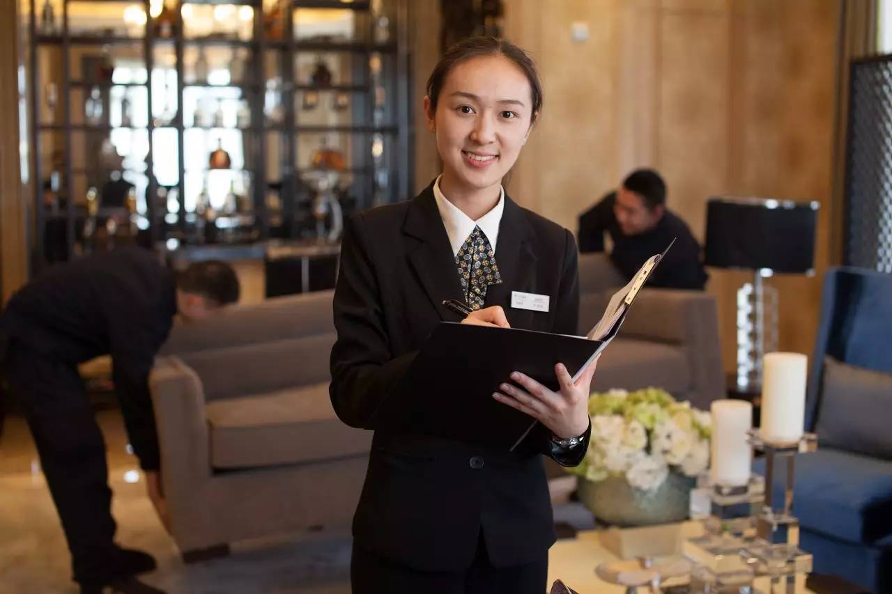 華潤(rùn)置地物業(yè) 開(kāi)啟巴中物業(yè)的美好時(shí)代